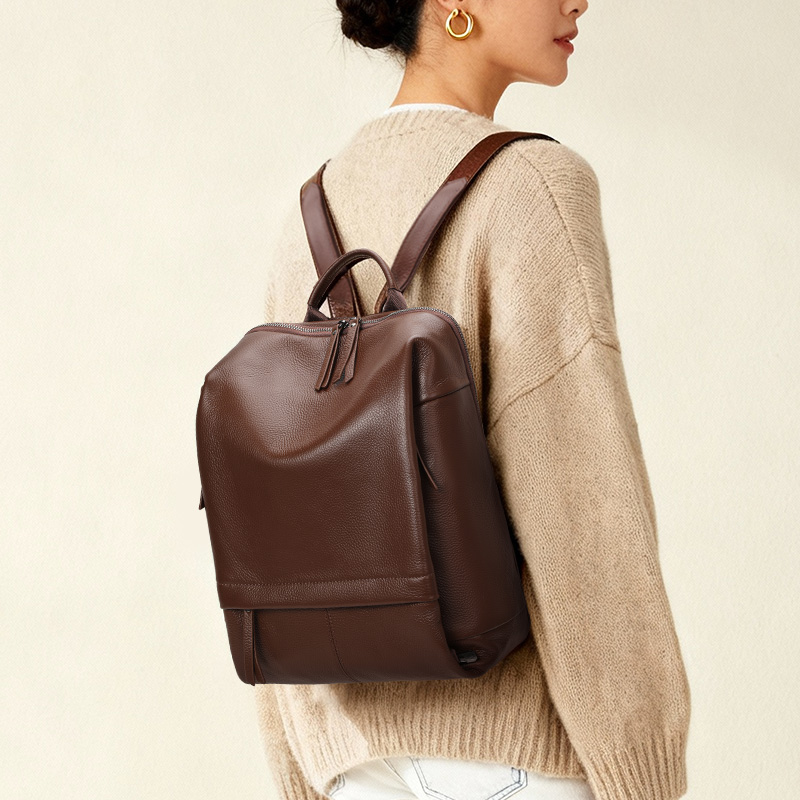 Leather Work Backpack - กระเป๋าเป้หนังแท้สำหรับผู้หญิง Aidrani รุ่นปี 2026 สไตล์ Maillard