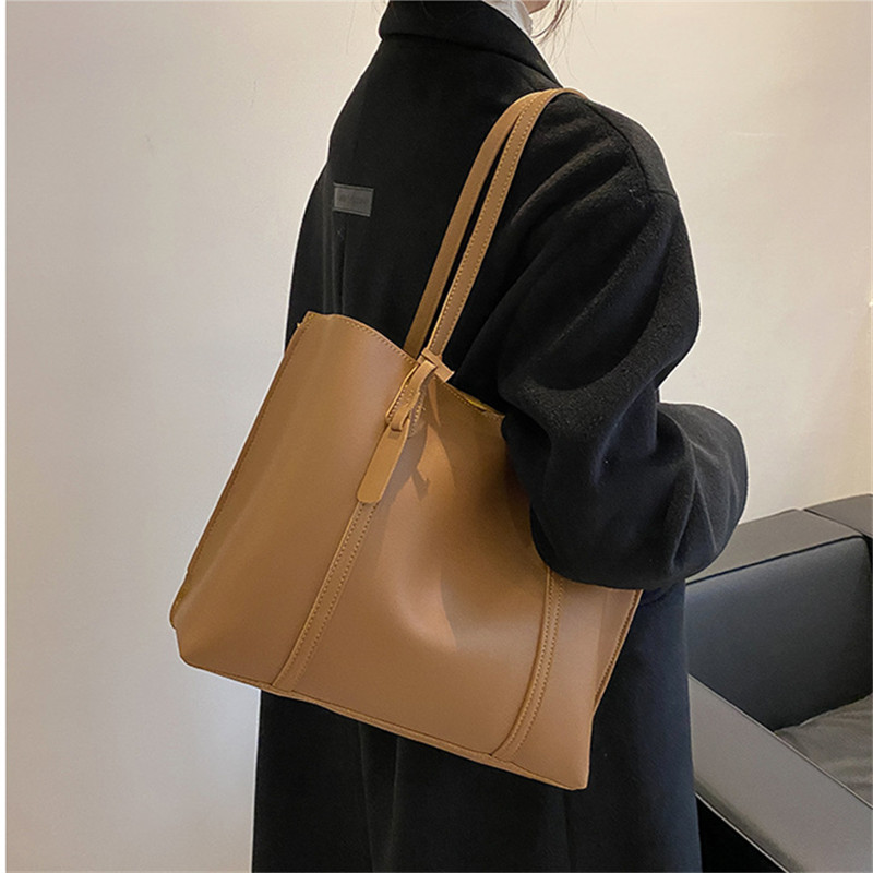 กระเป๋าโท้ทหนังเทียมสีดำคลาสสิ - Leather Work Handbags For Women บทวิจารณ์และราคา