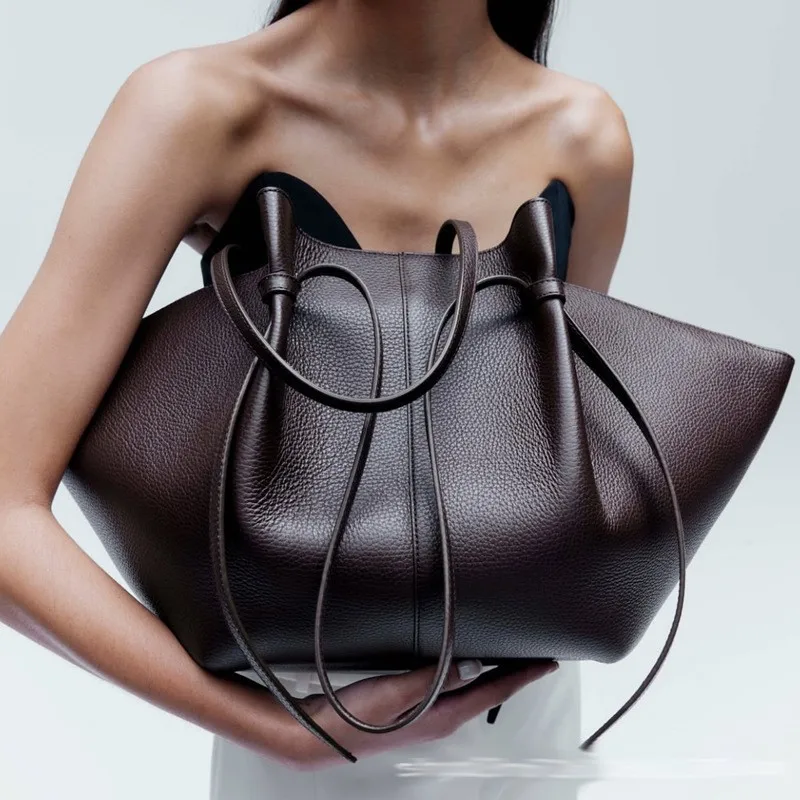 กระเป๋าหนังสะพายไหล่ทรง Dumpli - Leather Work Handbags For Women บทวิจารณ์และราคา