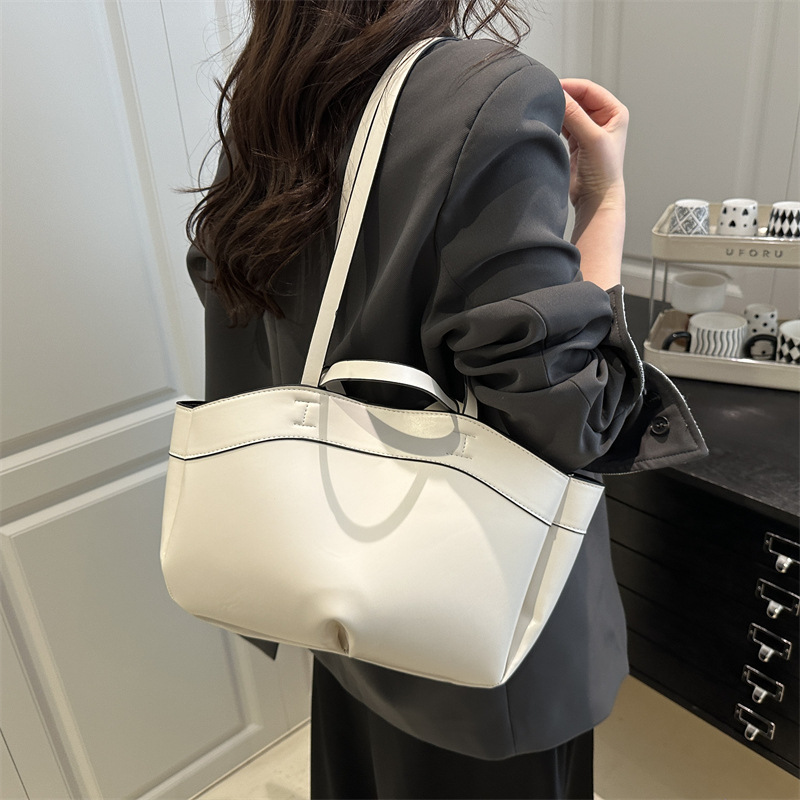 กระเป๋าโท้ทหนังดีไซน์เรียบหรู  - Leather Work Handbags For Women บทวิจารณ์และราคา