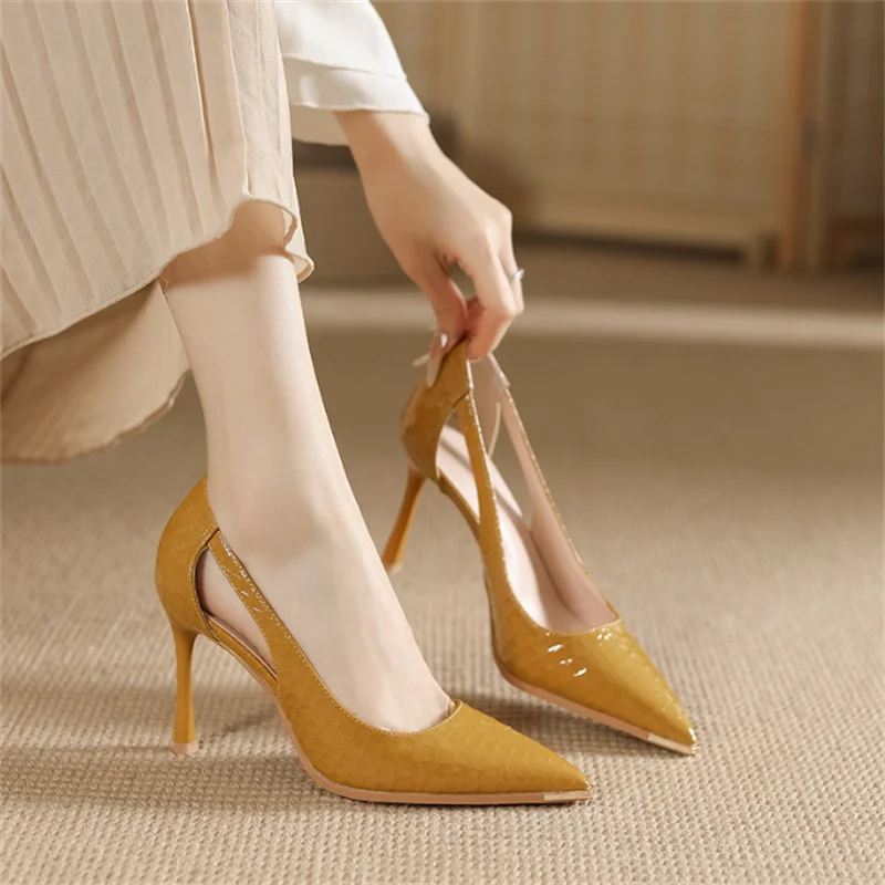 แฟชั่นสิทธิบัตรหนังผู้หญิงรองเ - Leather Work Outfit บทวิจารณ์และราคา